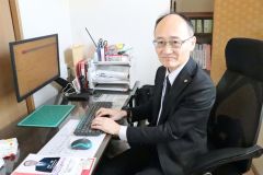 社労士事務所を開設した岡村さん