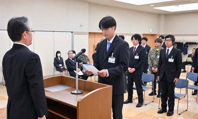 【写真】１２人が入校　修了生は２人　帯広地方高等職業訓練校