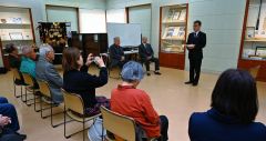 現職佐々木氏の後援会が再選出馬要請　本別町長選 2