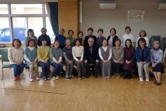 女声合唱団クールビヨンのメンバーら