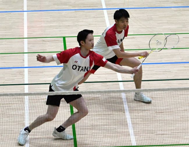 【写真】男子１部は長船・成田組頂点、勝毎杯全十勝ダブルス大会