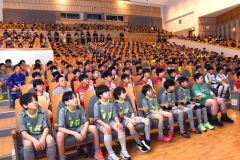 ４０チーム健闘を誓い合う、信田（芽室少）選手宣誓　２０２５ジュニアサッカーフェスタｉｎ十勝 21