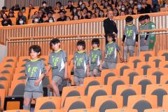 ４０チーム健闘を誓い合う、信田（芽室少）選手宣誓　２０２５ジュニアサッカーフェスタｉｎ十勝 3