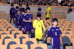 ４０チーム健闘を誓い合う、信田（芽室少）選手宣誓　２０２５ジュニアサッカーフェスタｉｎ十勝 5