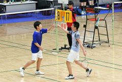 亀田・小川組、全道女王破る　帯一は９大会連続団体男女Ｖ　バドミントン全十勝中体連春季大会 11