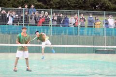 男子優勝の渡部拳斗・古川琉慎組