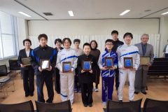 表彰された選手と感謝状の受賞者