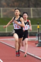 中学女子８００メートル　３組