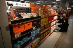 イオン帯広店全国の銘店コーナー　トテッポも 2