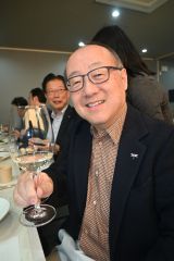 道内経済界トップらと鑑評会５冠祝う　碧雲蔵で上川大雪酒造 5