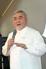 道内経済界トップらと鑑評会５冠祝う　碧雲蔵で上川大雪酒造 16