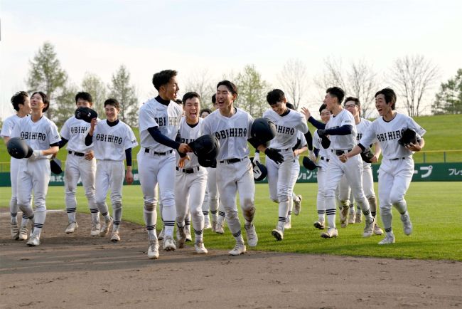 帯柏葉小澤のサヨナラ打で２年ぶり勝利　春季道高校野球支部予選３日目