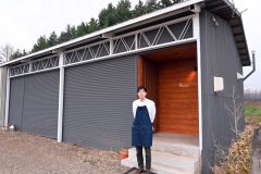 農業倉庫をジュエリー工房に再活用した辻さん