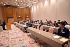 宅建協会帯広支部の通常会員会議 4