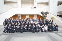 インターアクト地区大会に参加した高校生ら