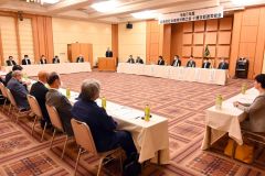 新支部長に岡田氏　道社会保険労務士会十勝支部 3