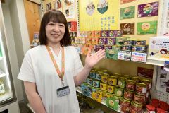 幅広い商品ラインナップから、道の駅などで人気を博している「混ぜご飯の缶詰」