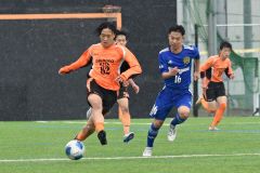 帯北高快勝、５―１駒大苫小牧高　Ｕ１８サッカーリーグ北海道ＦＡリーグ第６節 11