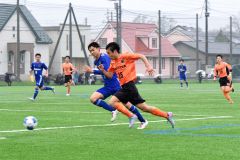 帯北高快勝、５―１駒大苫小牧高　Ｕ１８サッカーリーグ北海道ＦＡリーグ第６節 30