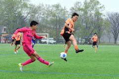 帯北高快勝、５―１駒大苫小牧高　Ｕ１８サッカーリーグ北海道ＦＡリーグ第６節 31