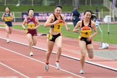 女子七種競技・８００メートル