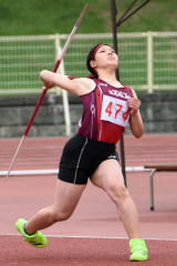 女子やり投げ