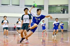 男子優勝決定戦・帯三条―帯柏葉（金野和彦撮影）