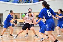 女子優勝決定戦・帯三条―帯柏葉（金野和彦撮影）