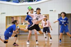女子優勝決定戦・帯三条―帯柏葉（金野和彦撮影）