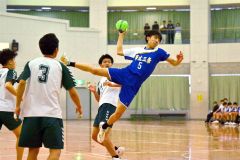 男子優勝決定戦・帯三条―帯柏葉（金野和彦撮影）