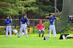 【男子団体決勝・帯三条―札幌啓成】狙いを定める帯三条。右から名木橋陸主将、中村暁至、西村蒼太