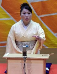 巧みな話芸でトリを飾った神田さん