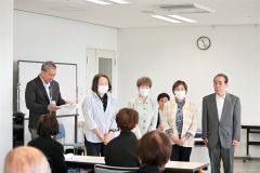 観野委員長らを再任 日本赤十字社帯広地区奉仕団総会 9人に永年奉仕者表彰も 2