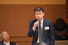 土谷氏