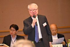 山本氏