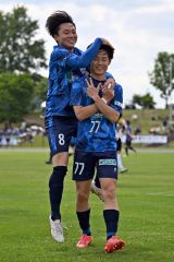 スカイアース開幕３連勝　ＡＳＣに２－１で首位堅持　サッカー道リーグ