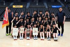 女子優勝の札幌大谷（金野和彦撮影）