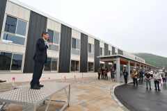 新得町地域交流センターオープン（金野和彦撮影）