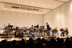 管内の吹奏楽団体共演　池田で「きまぐれコンサート」 3