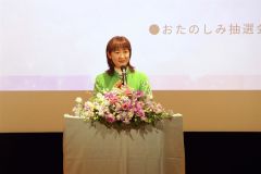 がんについて自身の体験を語る俳優の古村さん