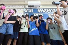 連日真夏日、学校現場で暑さ対策本格化、小学校ではエアコン稼働