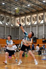 帯大谷男子が全道Ｖ　帯三条女子は北北海道３位　バドミントン道高体連 18