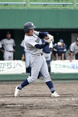【Ａブロック準決勝・帯柏葉―帯工】帯工は５回２死満塁で水野隼が左前適時打を放ち２２－１として反撃ののろしを上げる