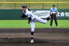 【Ｂブロック準決勝・帯南商―芽室】帯南商は先発の石塚大成が６回を投げて１失点と好投した