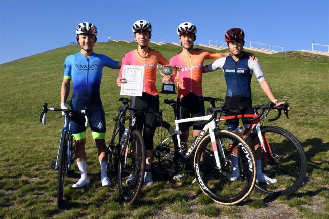 帯南商の寺町V、天羽は理事長杯獲得 道新杯自転車ロードレース