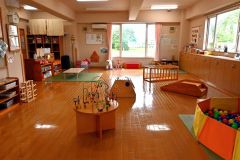 地域子育て支援センターすずらん