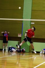 男子シングルス１部優勝の奥田拓也