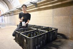 中札内村産ワイン　ダムで１年熟成　ふるさと納税返礼品へ