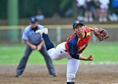 【決勝・グラティアスウイッシュ―ＪＢＣ札幌】速球と変化球を織り交ぜた好投で勝利に貢献したグラティアスウイッシュの中尾美来
