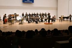 小学生から社会人まで、管内５２団体が演奏披露　第５０回吹奏楽祭 4